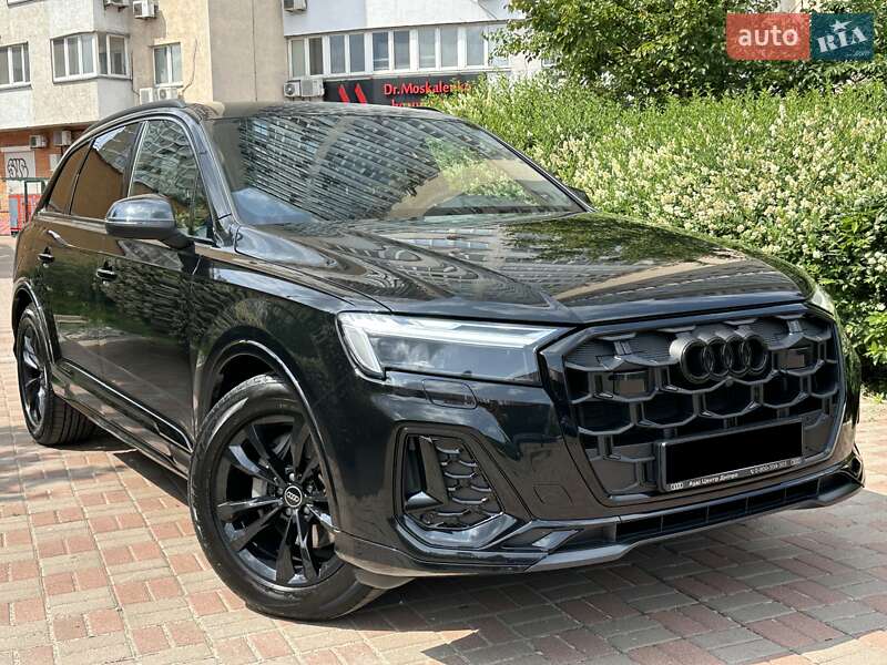 Audi Q7 (2024)