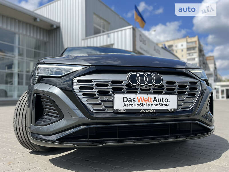 Audi Q8 e-tron (2023)
