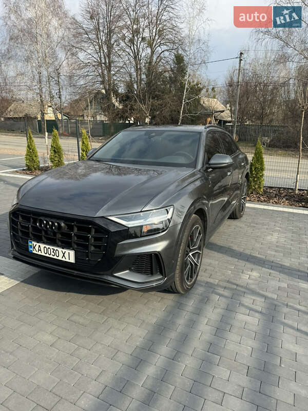 Audi Q8 (2018)