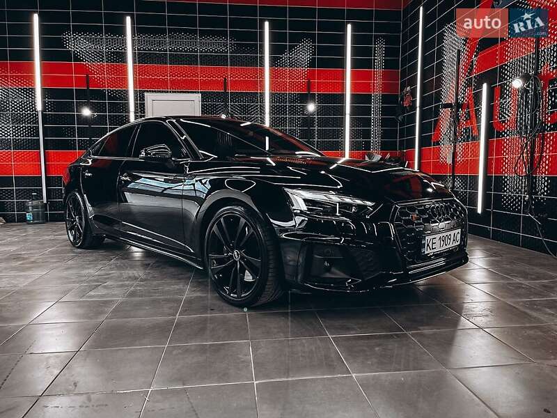 Audi S5 (2022)