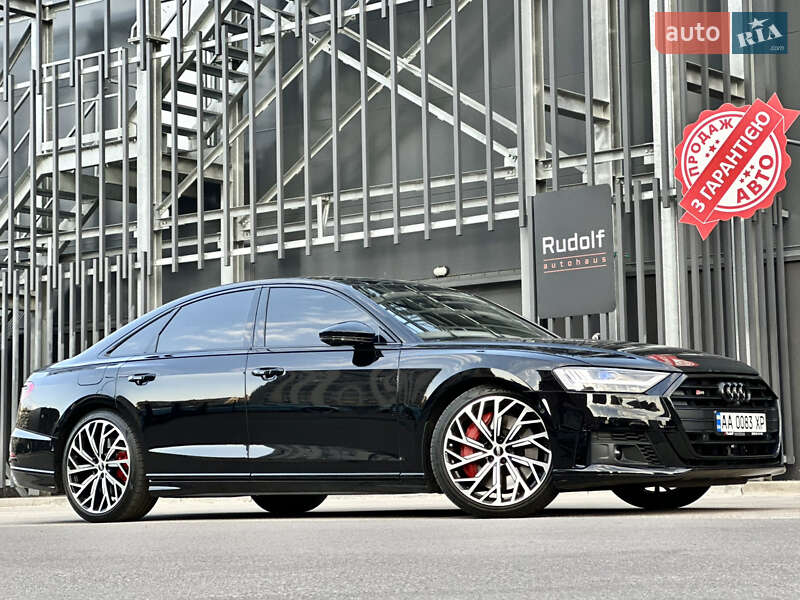 Audi S8 (2021)