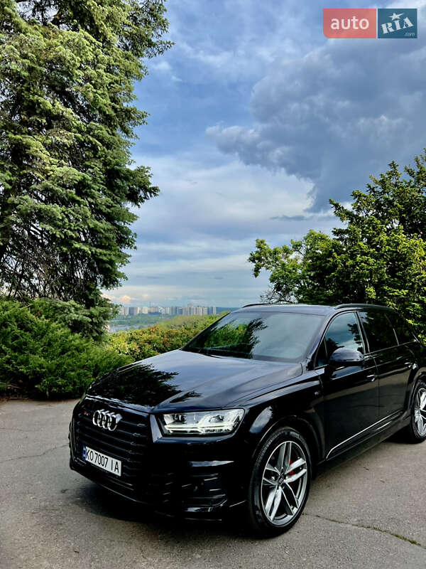 Audi Sq7 (2017)