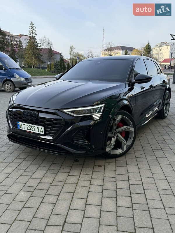 Audi Sq8 e-tron (2023)