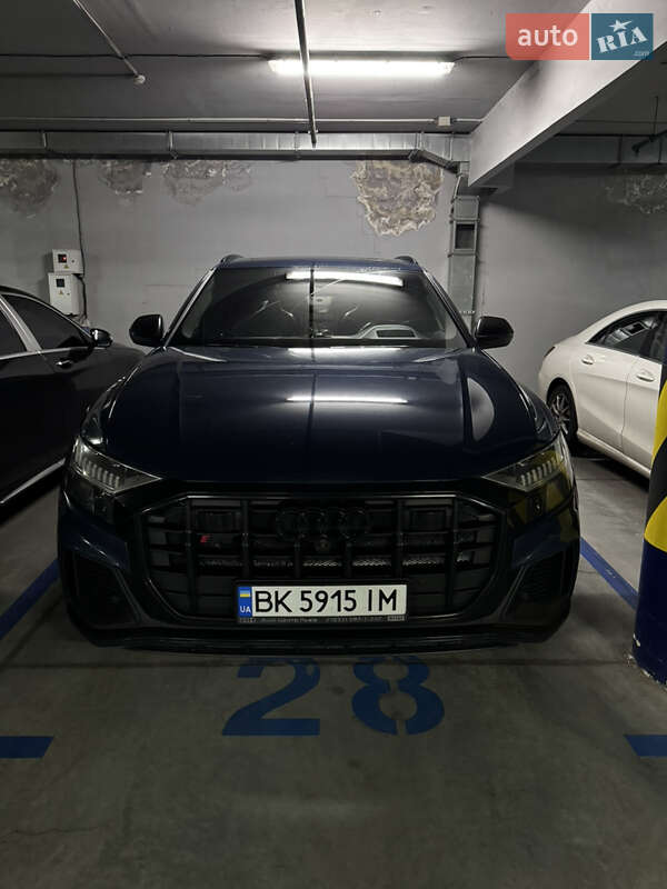 Audi Sq8 (2021)