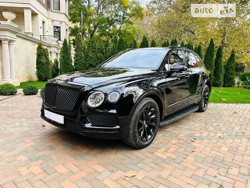 Bentley Bentayga (2016)
