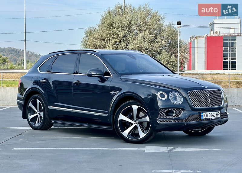Bentley Bentayga (2016)