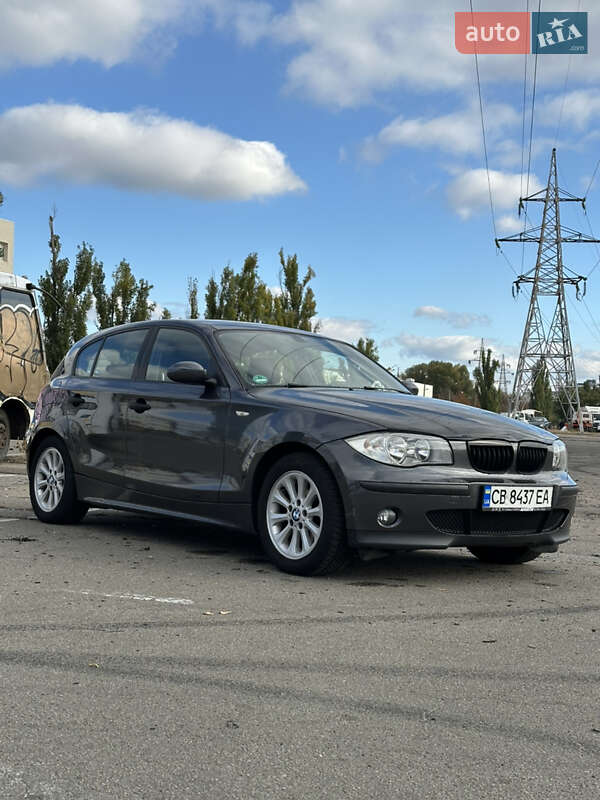 Bmw 1 series (2006)