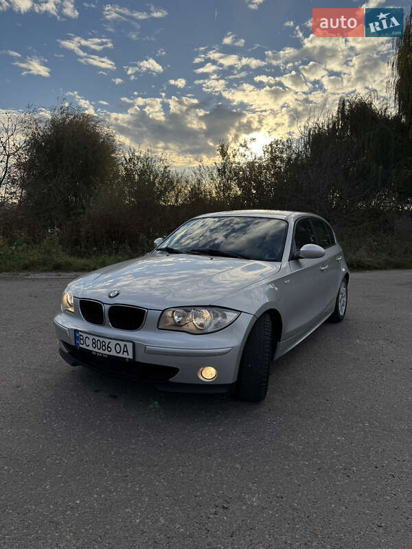 Bmw 1 series (2005)