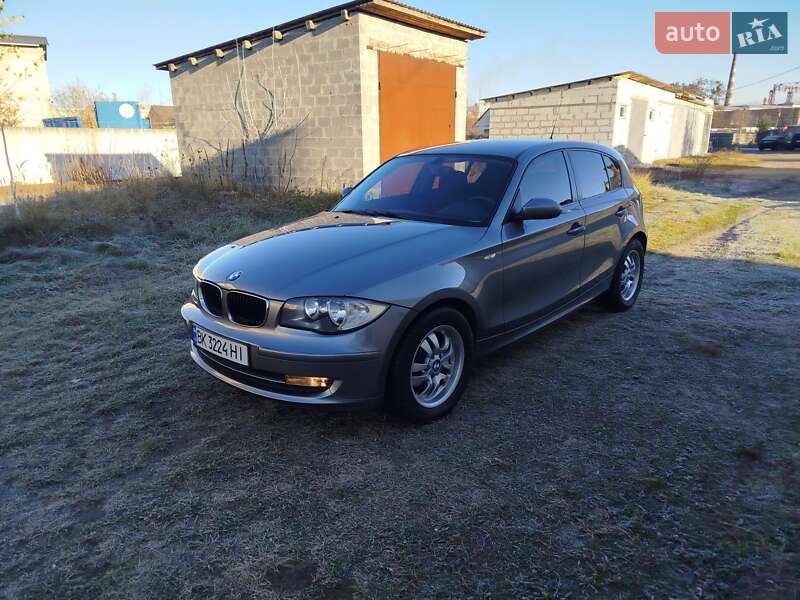 Bmw 1 series (2009)