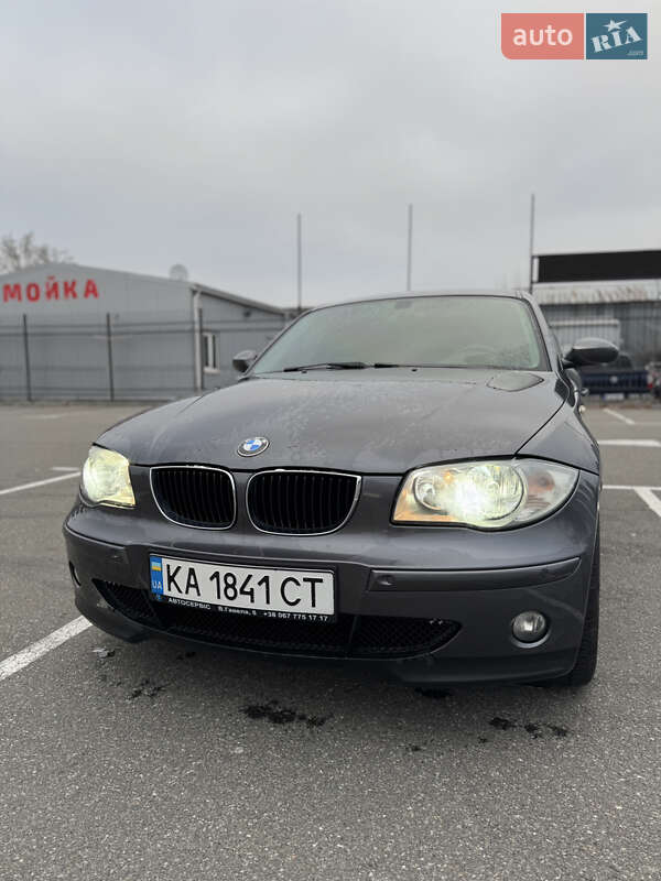 Bmw 1 series (2005)