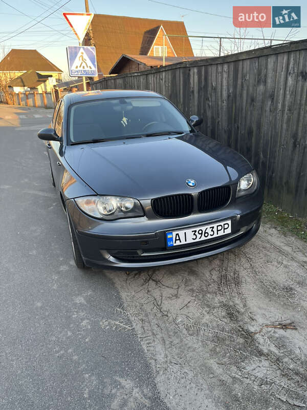 Bmw 1 series (2007)