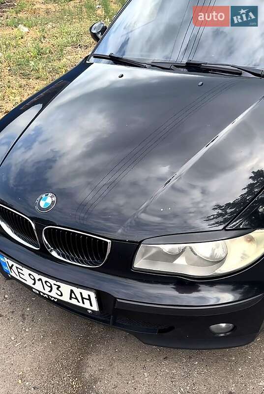 Bmw 1 series (2006)