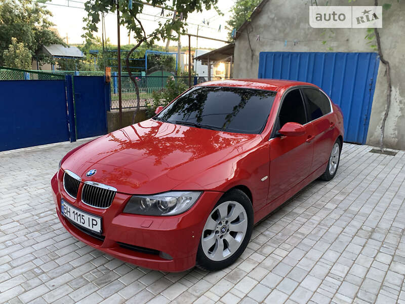 Bmw 325 (2006)