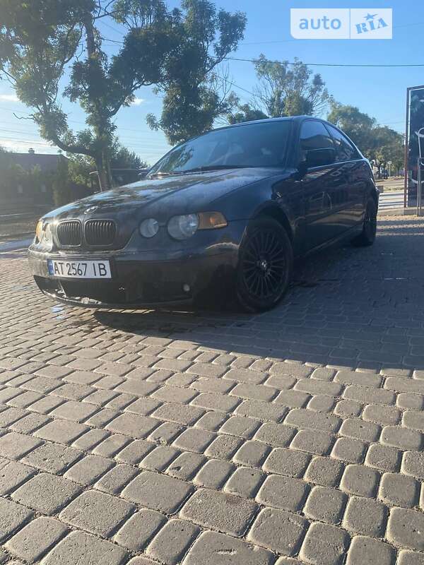 Bmw 318 (2003)