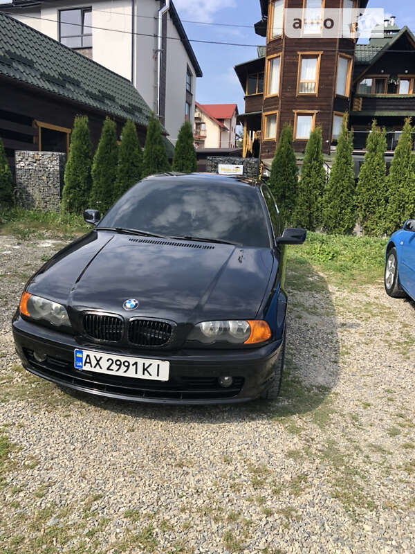 Bmw 323i (1999)