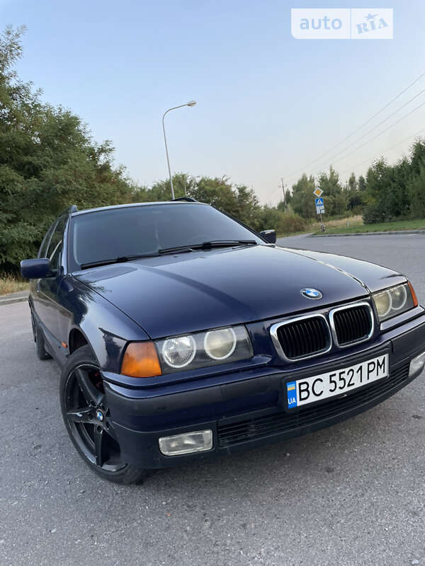 Bmw 318 (1998)