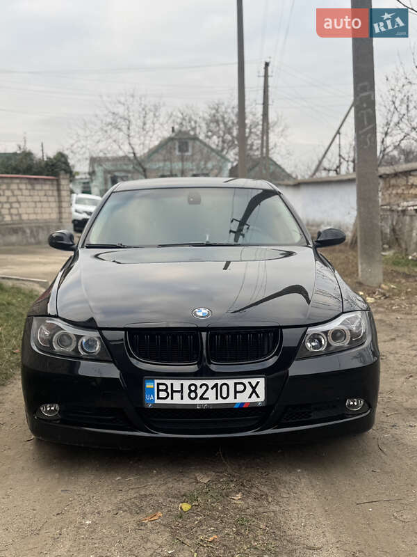 Bmw 318 (2005)