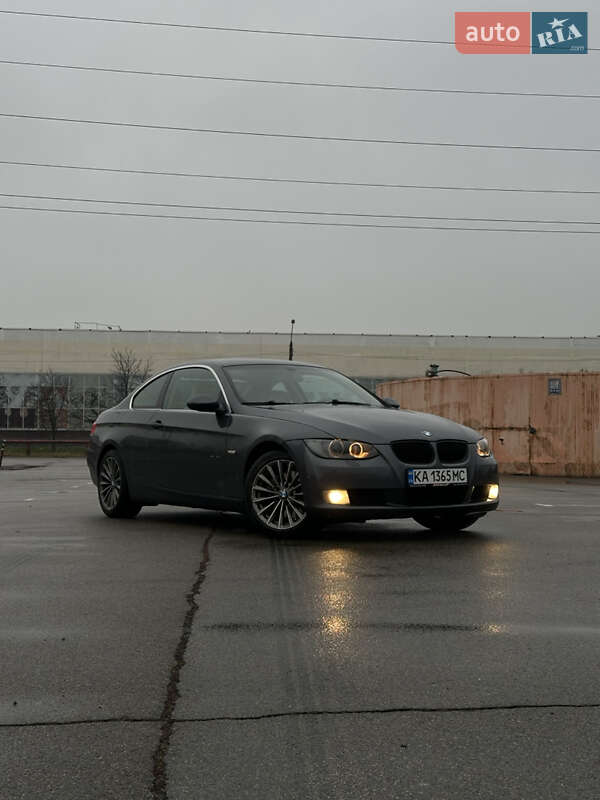Bmw 325i (2006)
