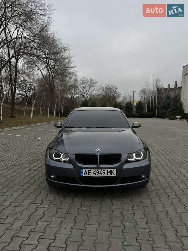 Bmw 3 series (2007)
