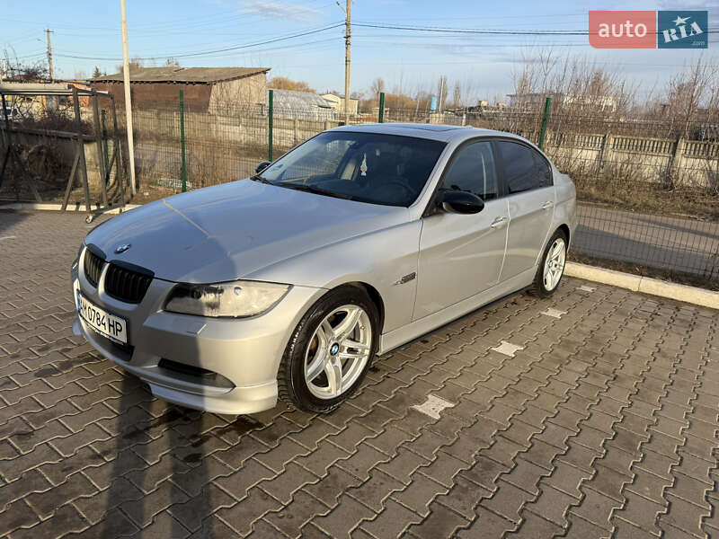 Bmw 3 series (2005)