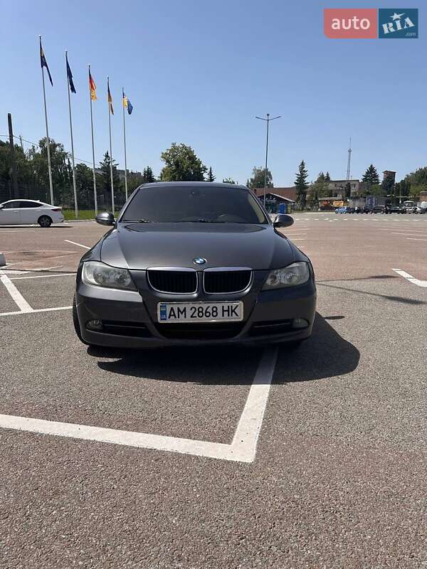 Bmw 3 series (2007)
