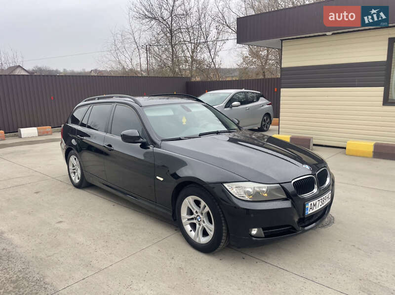 Bmw 3 series (2009)