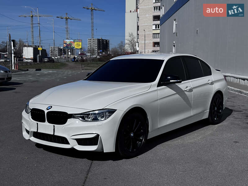 Bmw 3 series (2017)