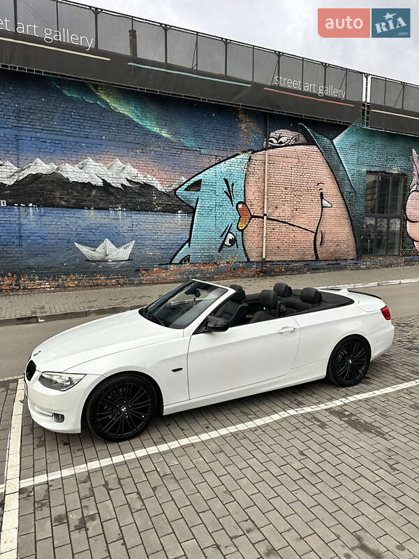 Bmw 3 series (2010)