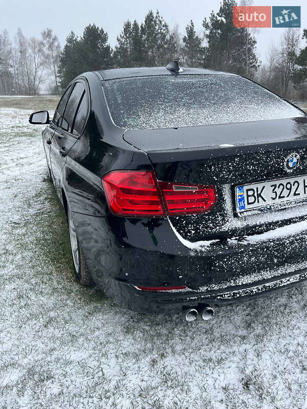 Bmw 3 series (2012)