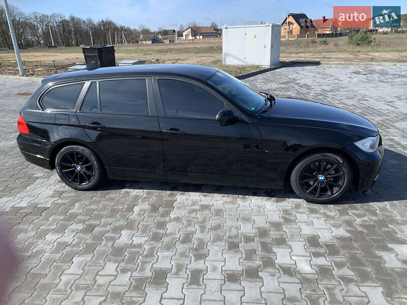 Bmw 3 series (2008)