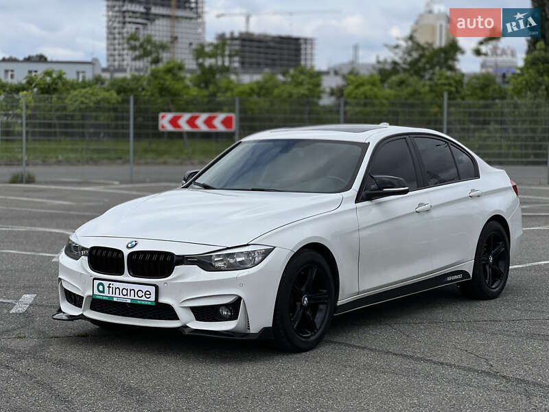 Bmw 3 series (2012)