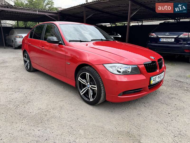 Bmw 3 series (2005)