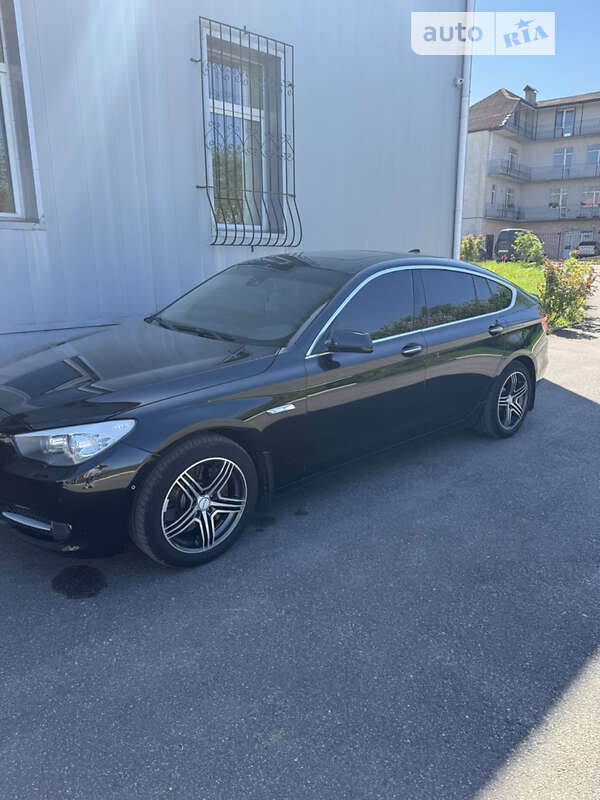 Bmw 530 (2010)