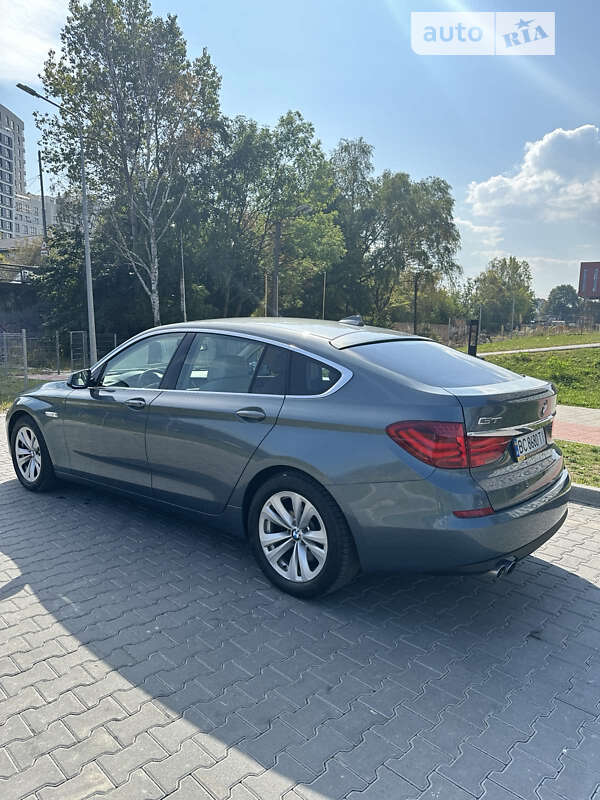 Bmw 5 series gt (2010)