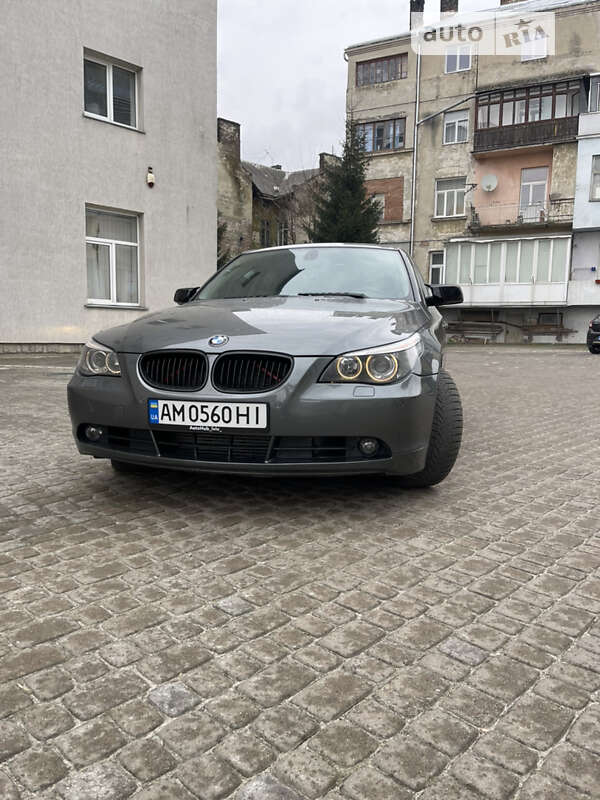 Bmw 525 (2006)