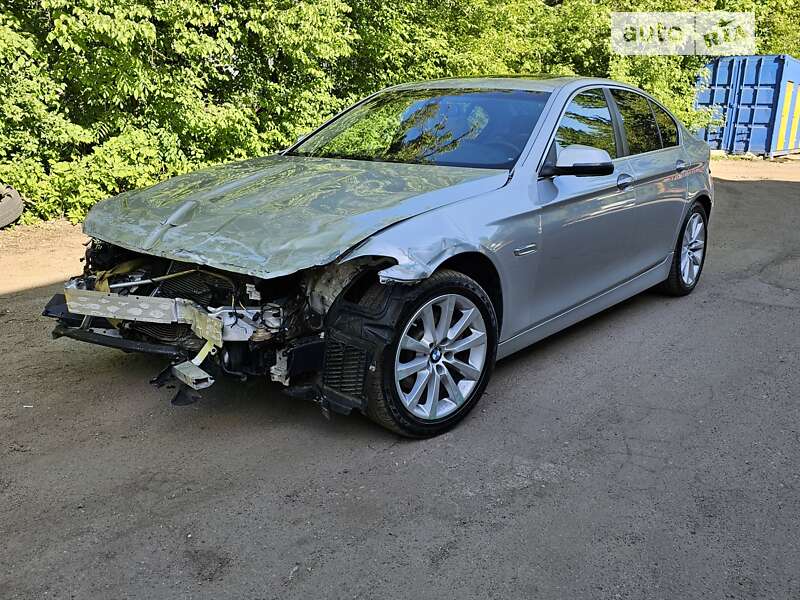 Bmw 528 (2015)