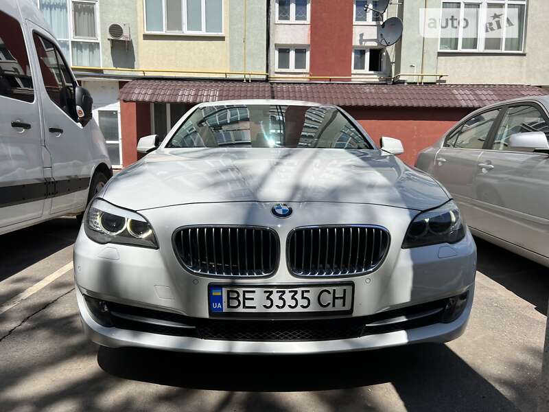 Bmw 520i (2012)