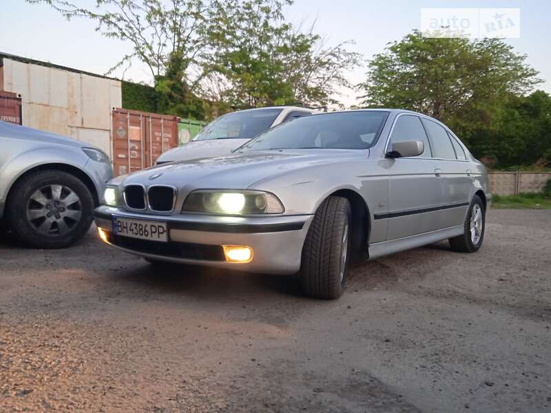 Bmw 520i (1999)