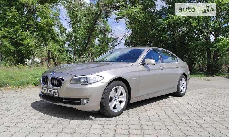 Bmw 520i (2012)