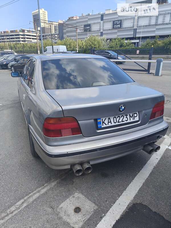 Bmw 528 (1996)
