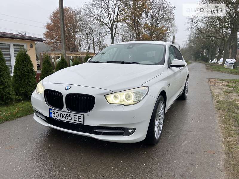 Bmw 5 series gt (2012)