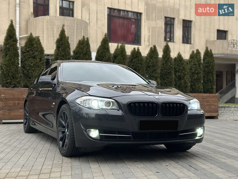 Bmw 528i (2012)