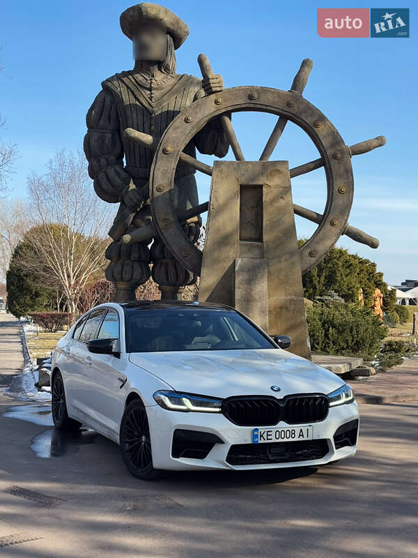 Bmw 5 series (2019)