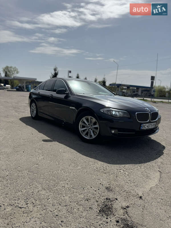 Bmw 5 series (2010)