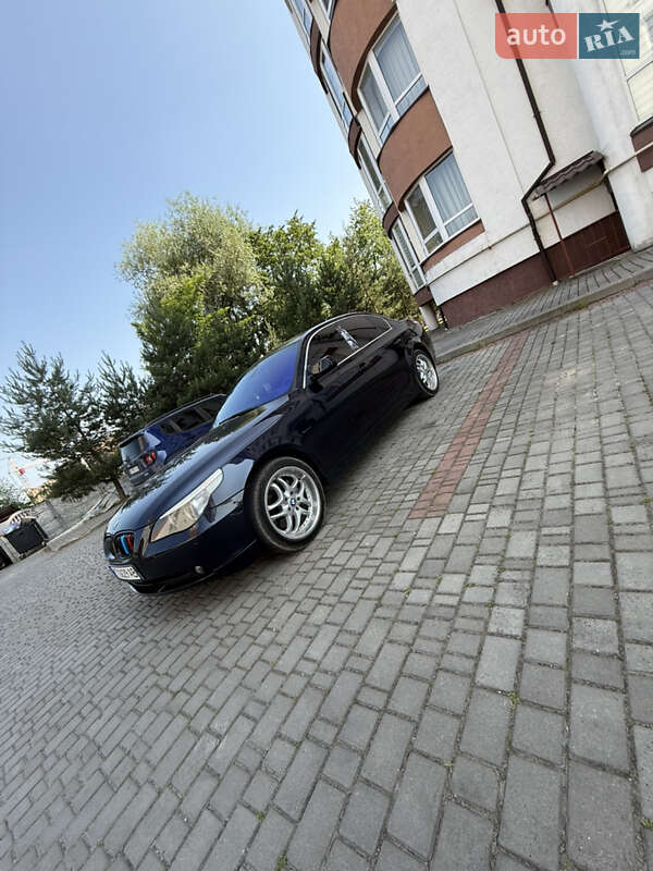 Bmw 5 series (2003)