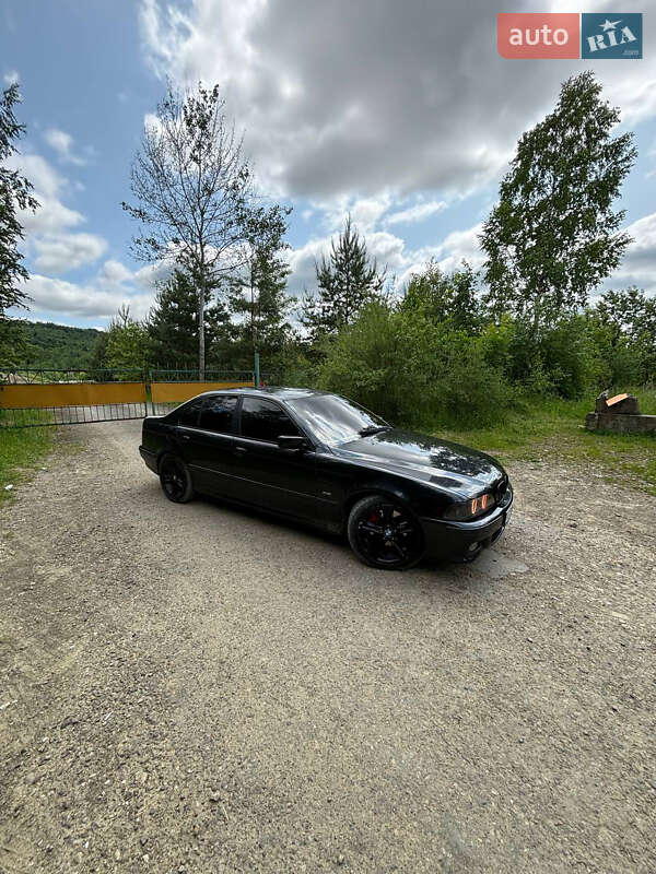 Bmw 5 series (2001)