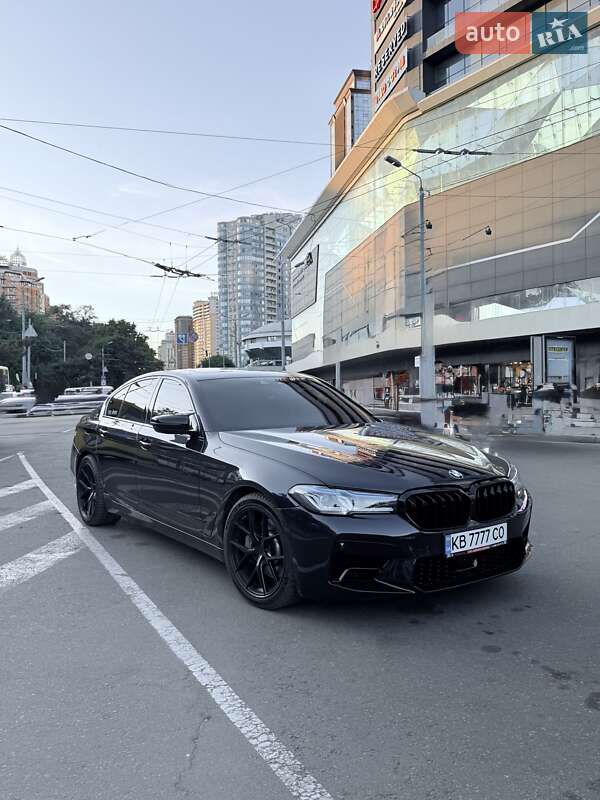 Bmw 5 series (2019)