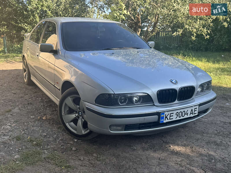 Bmw 5 series (1998)