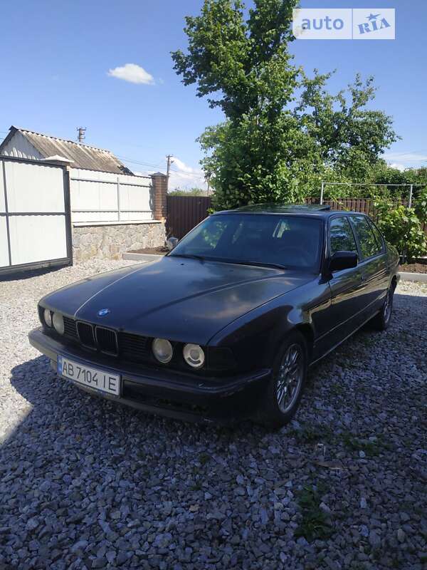 Bmw 7 series (1991)