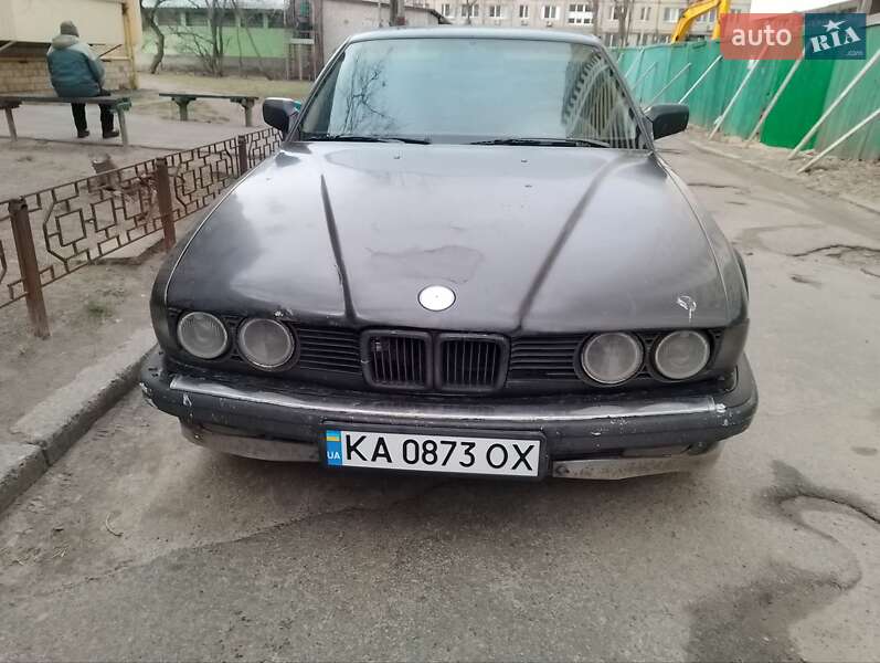 Bmw 7 series (1992)